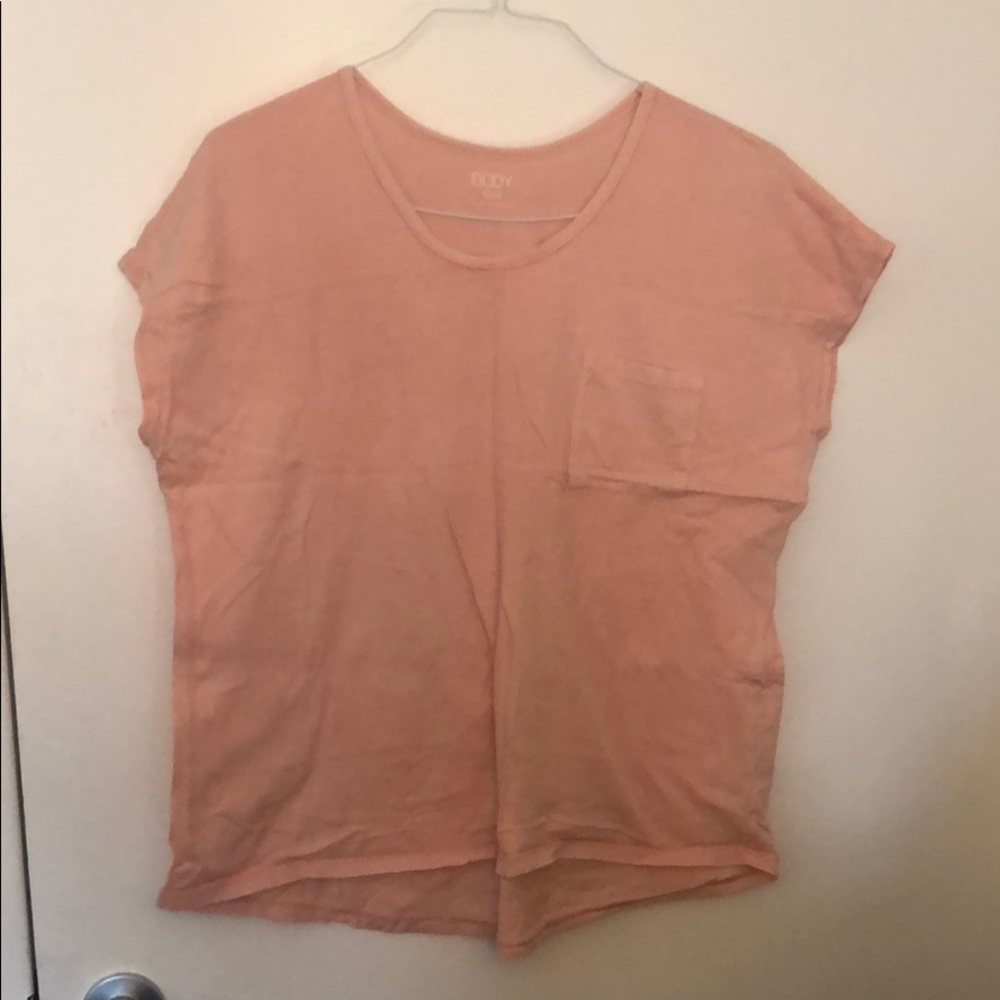 Peach tshirt